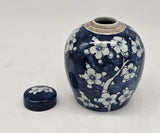 Retro Antique Like Style Blue and White Porcelain Blue Cherry Blossom Plum Flower Ceramic Covered Jar Vase, China Ming Style, Jingdezhen (LJ4)