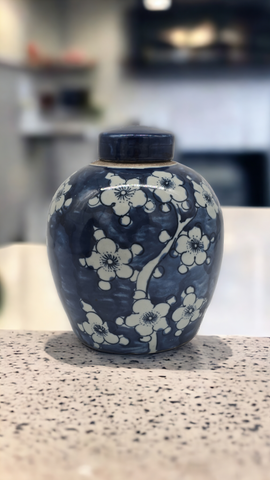 Antique Style Blue and White Porcelain Blue Cherry Blossom Plum Flower Ceramic Covered Jar Vase, China Ming Style, Jingdezhen (LJ4)