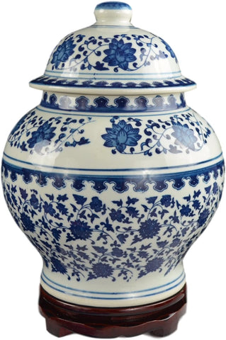 Classic Blue and White Porcelain Covered Jar Vase, China Ming Style, Jingdezhen